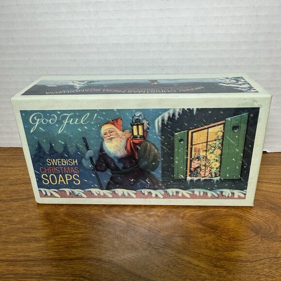 Victoria Swedish Christmas Soaps - Santa Red Suit - Picture 1 of 3